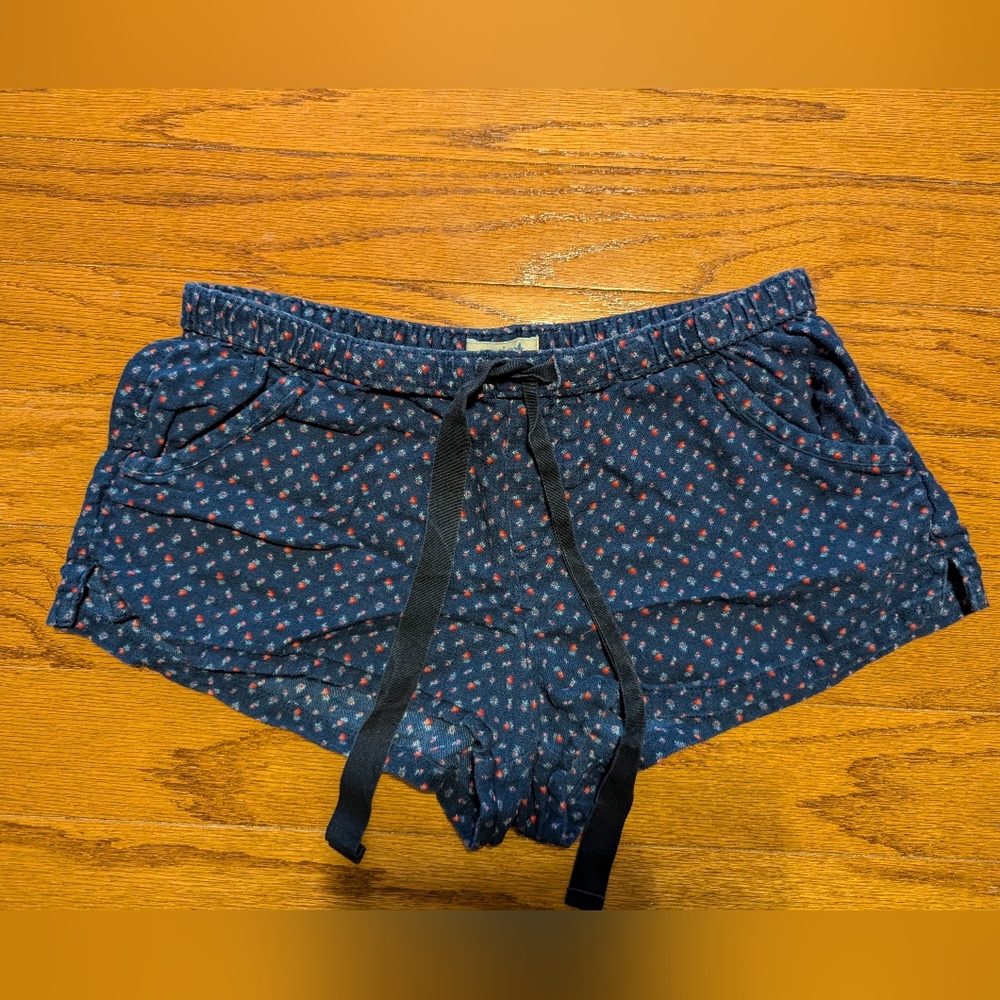 Aerie pajama shorts - navy blue and pink floral - small - flannel sleep shorts